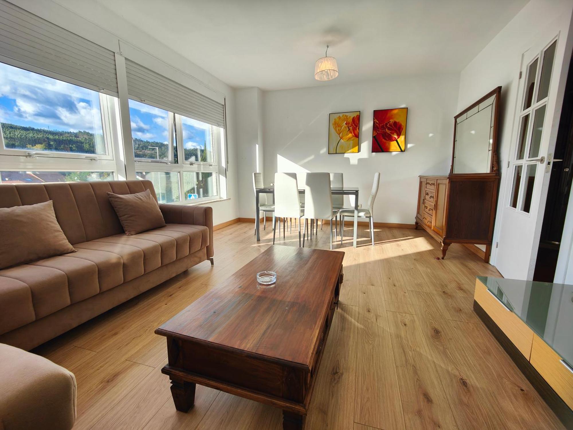 Chalet Con Wifi , Ps4 , Garaje, 5 Dormitorios, 3 Banos, Santiago De Compostela Santiago de Compostela Exterior foto